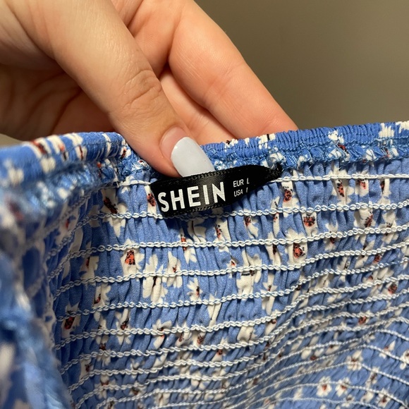 Shein Sundress - Picture 3 of 3